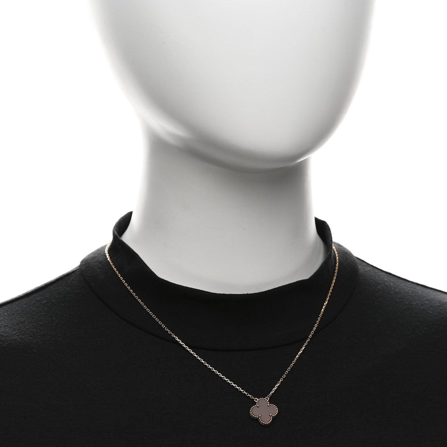 18K Yellow Gold Carnelian Vintage Alhambra Pendant Necklace