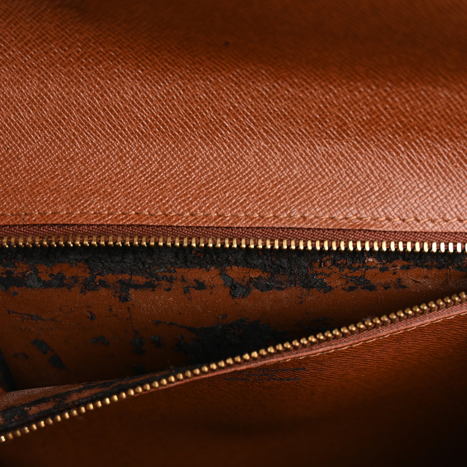 Louis Vuitton Monogram Pochette Bordeaux 11 of 18