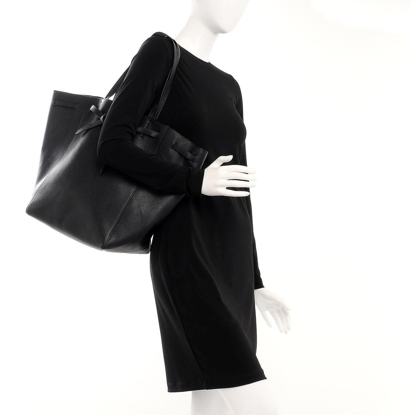 Soft Grained Calfskin Medium Belt Cabas Phantom Black