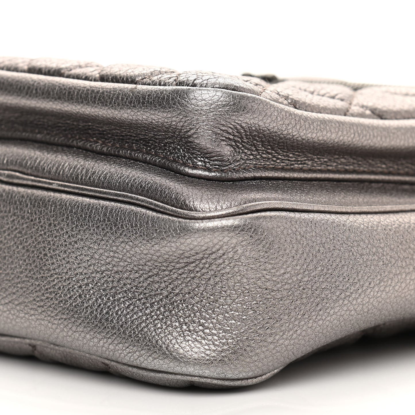Calfskin Business Trip Vertical Camera Case Silver
