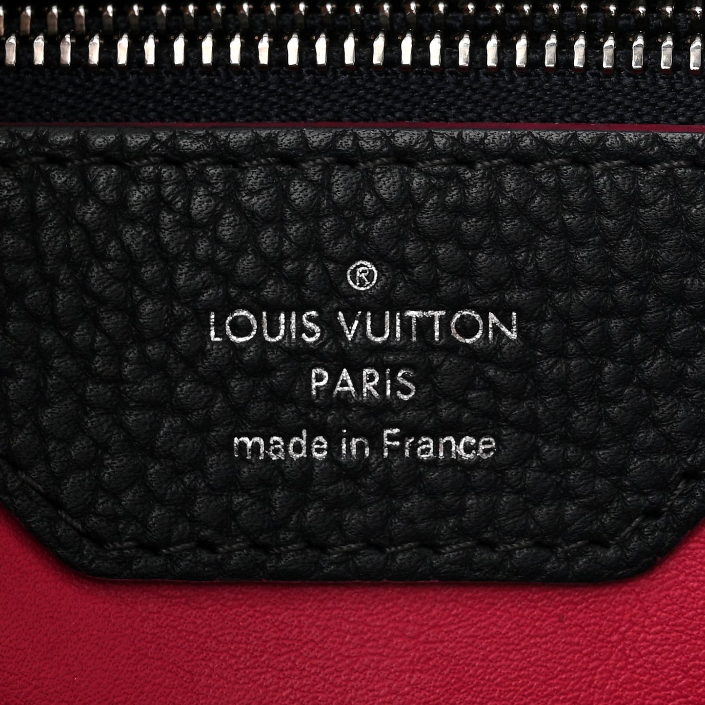 Taurillon Capucines MM Cobalt Fuchsia