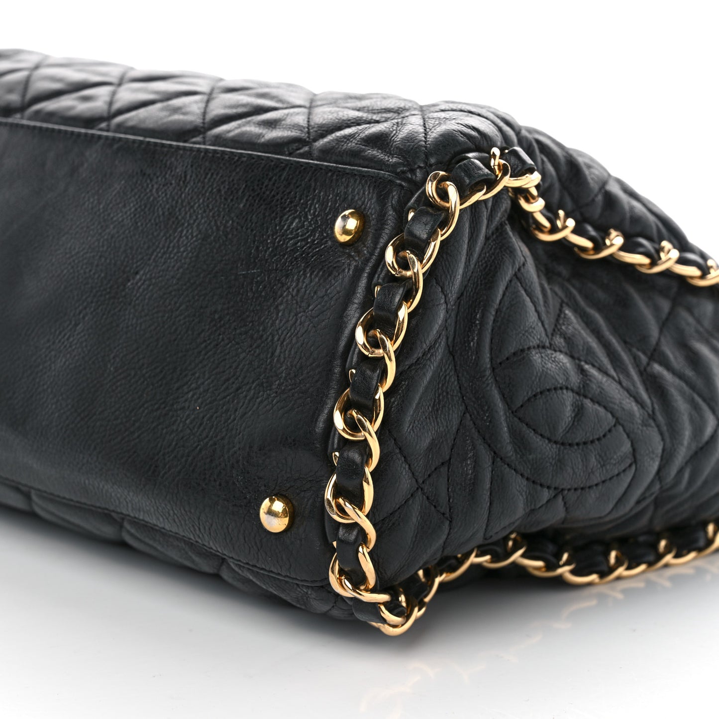 Calfskin Quilted Large Chain Me Hobo Black