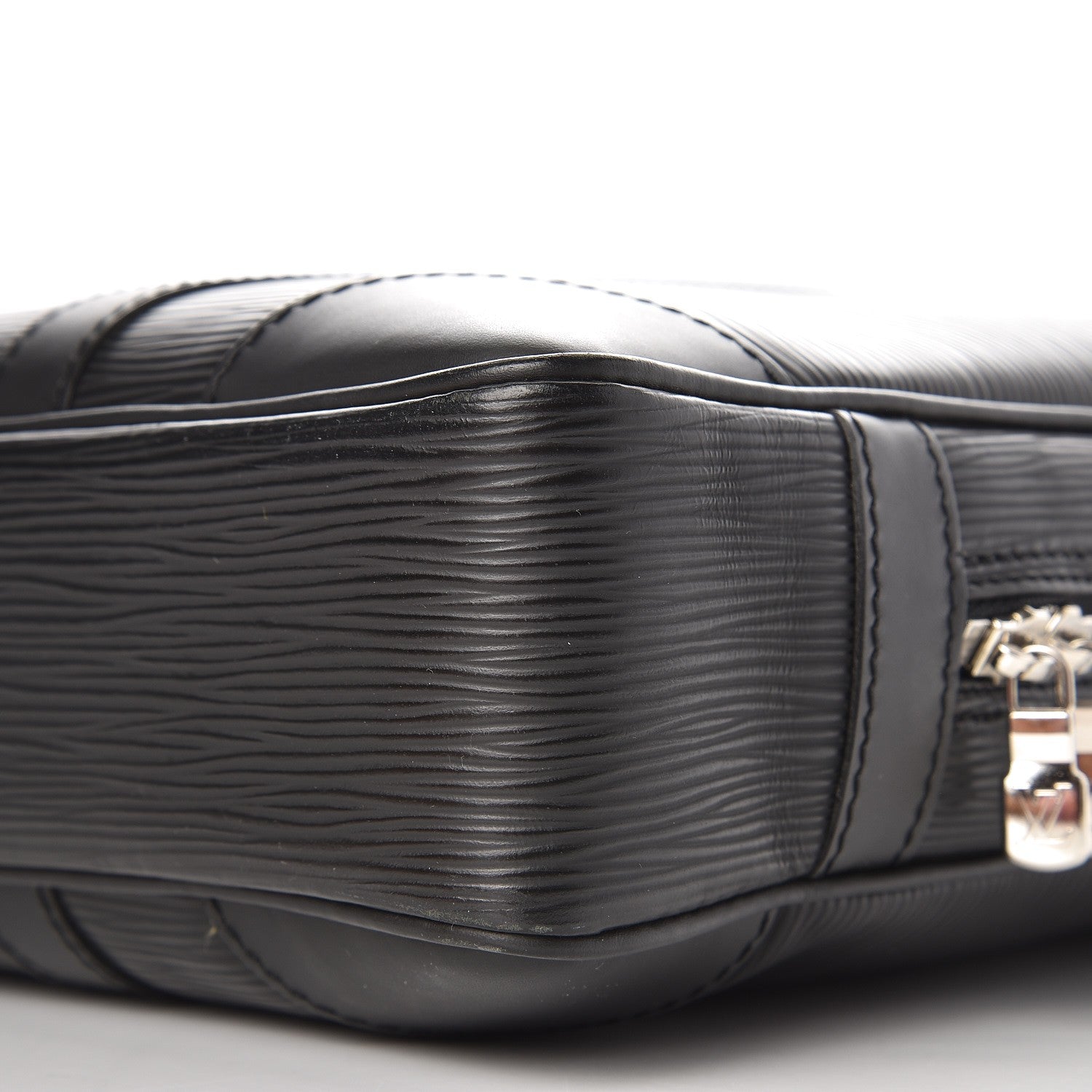 Louis Vuitton Epi Vivienne MM Black 9 of 11