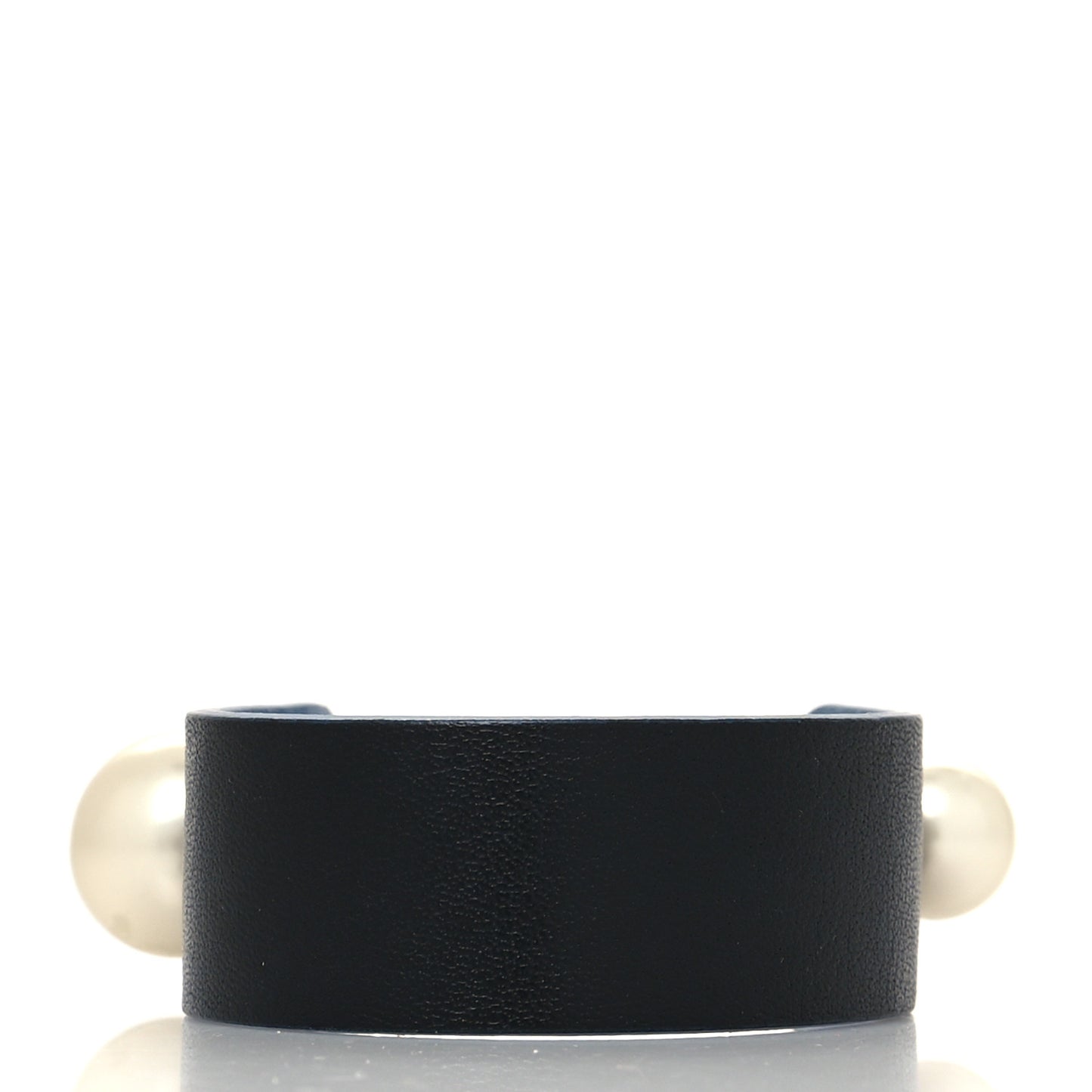 Calfskin Pearl Bracelet M Black Blue