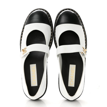 Chanel Crumpled Lambskin Cap Toe Chain CC Turnlock Mary Jane Flats 40 White Black 2 of 12