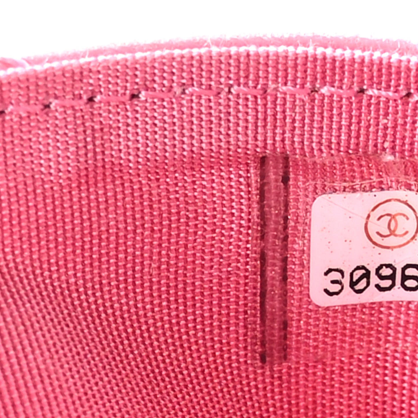 Lambskin Quilted Chanel 19 Card Holder Dark Pink