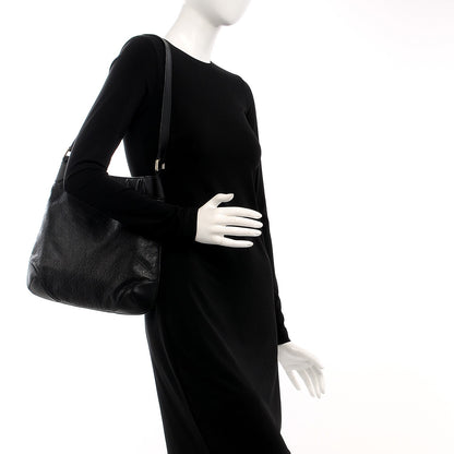 Gucci Guccissima Hobo Black 2 of 15