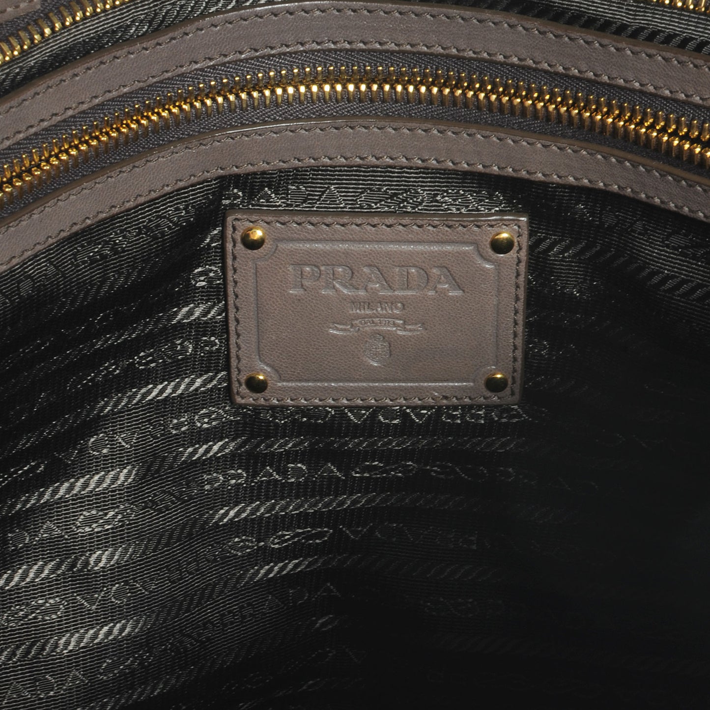 Nappa Dressy Gaufre Ruched Clutch Bambu