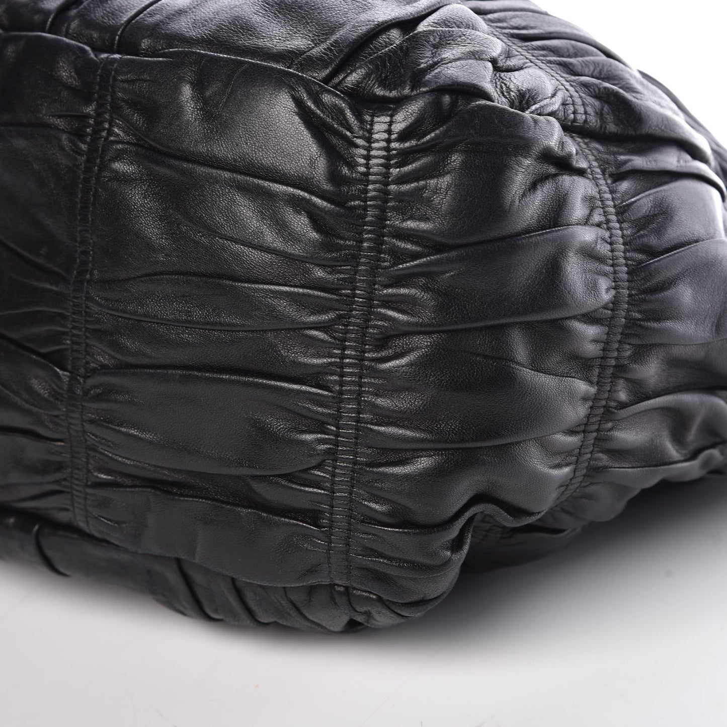Nappa Gaufre Hobo Black