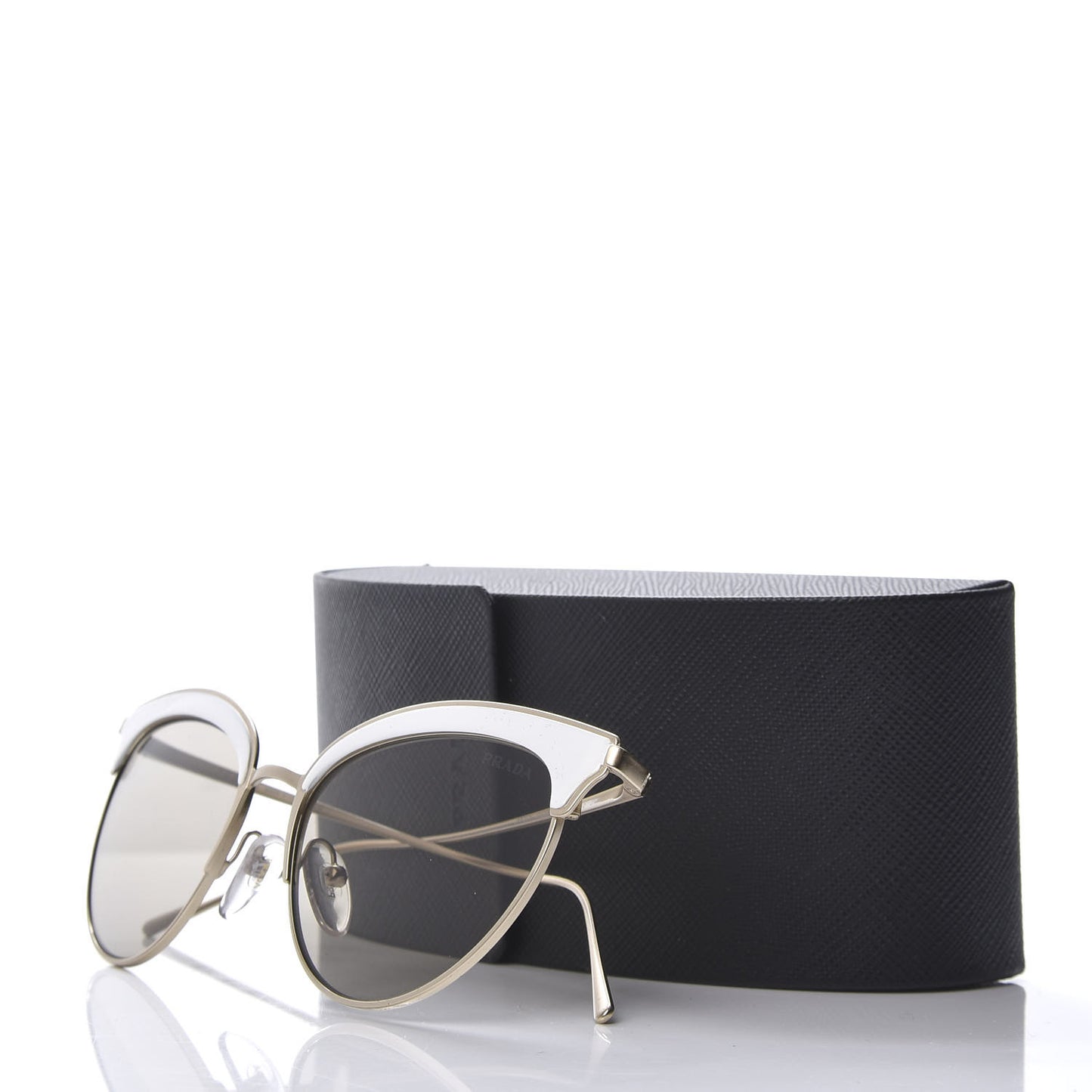 Retro Cat Eye Sunglasses SPR 60V White