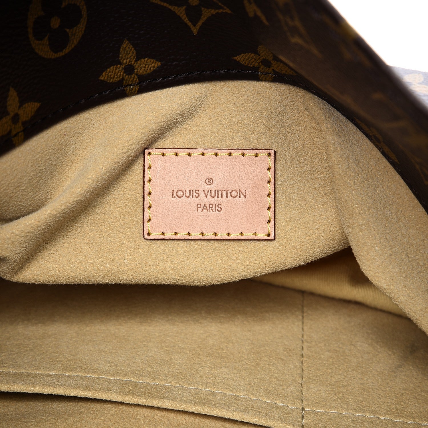 Louis Vuitton Monogram Artsy MM 6 of 9