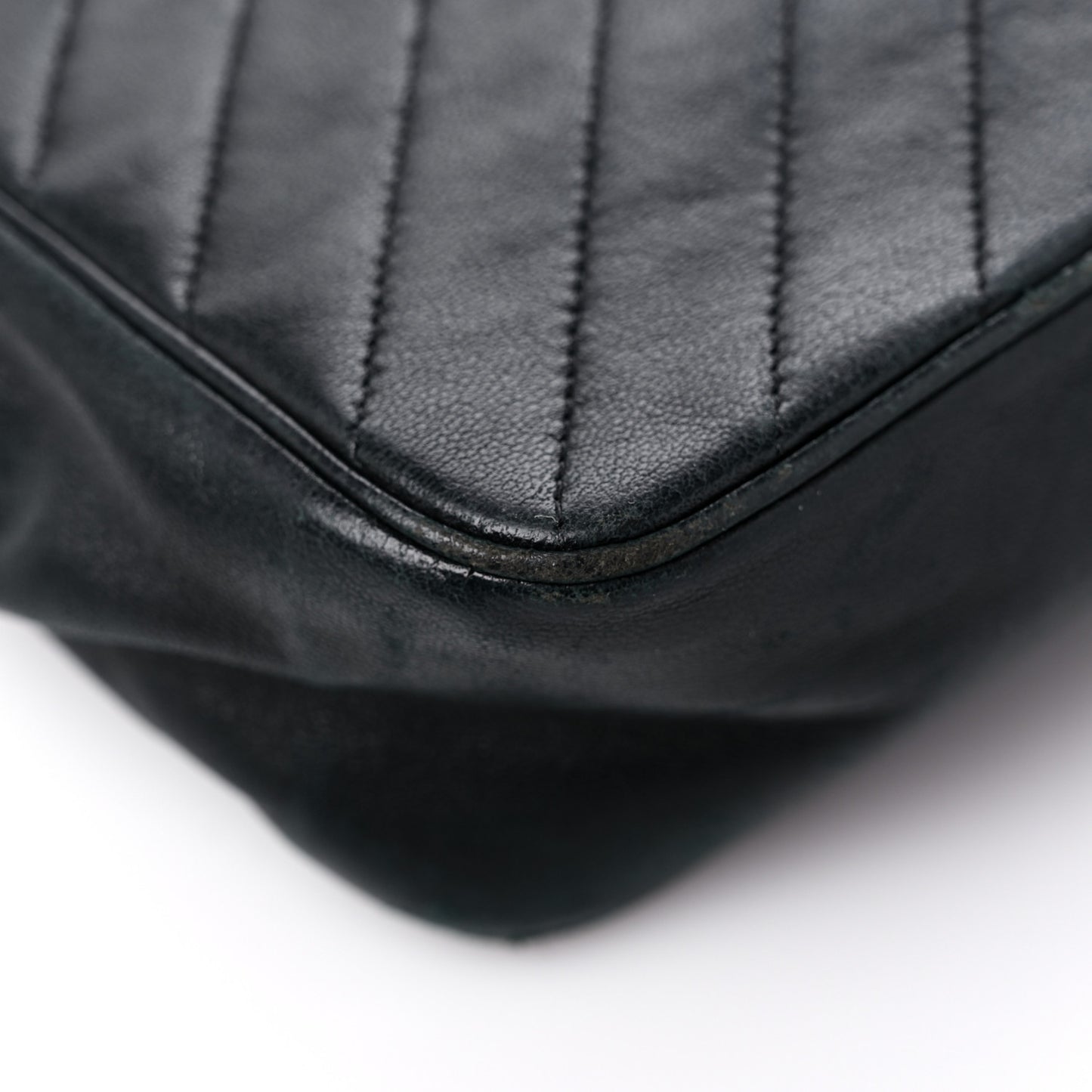 Lambskin Diagonal Quilted Small Single Flap Black