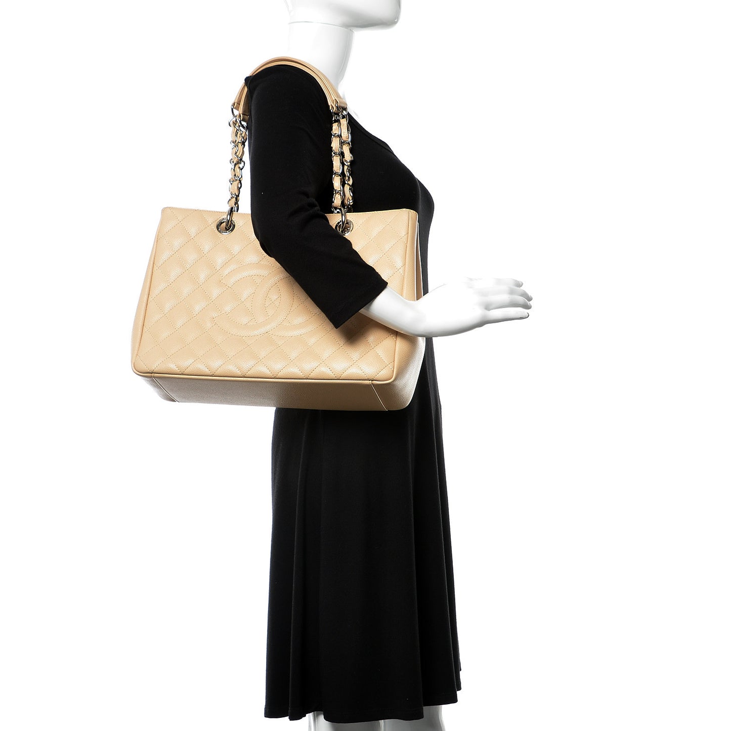 Caviar Quilted Grand Shopping Tote GST Beige Clair