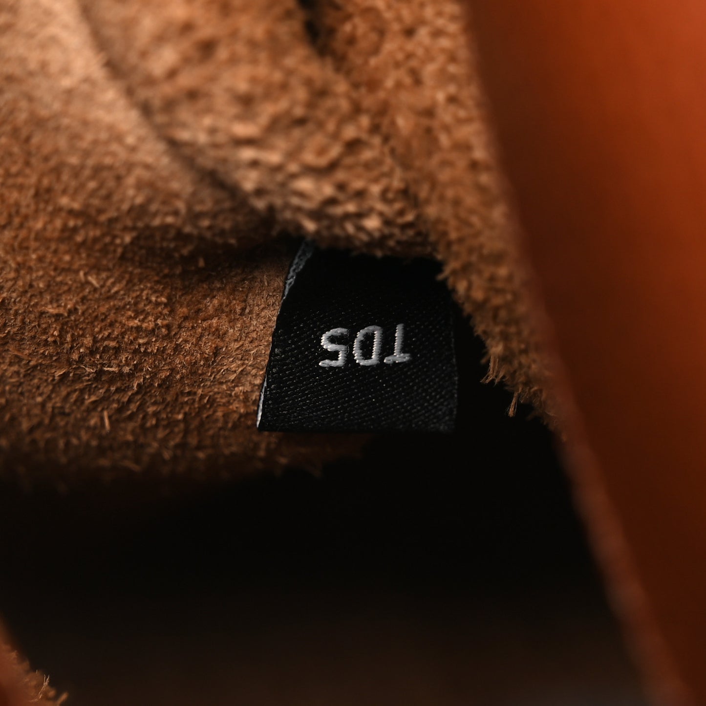 Grain Calfskin New Antony Messenger Crossbody Oak