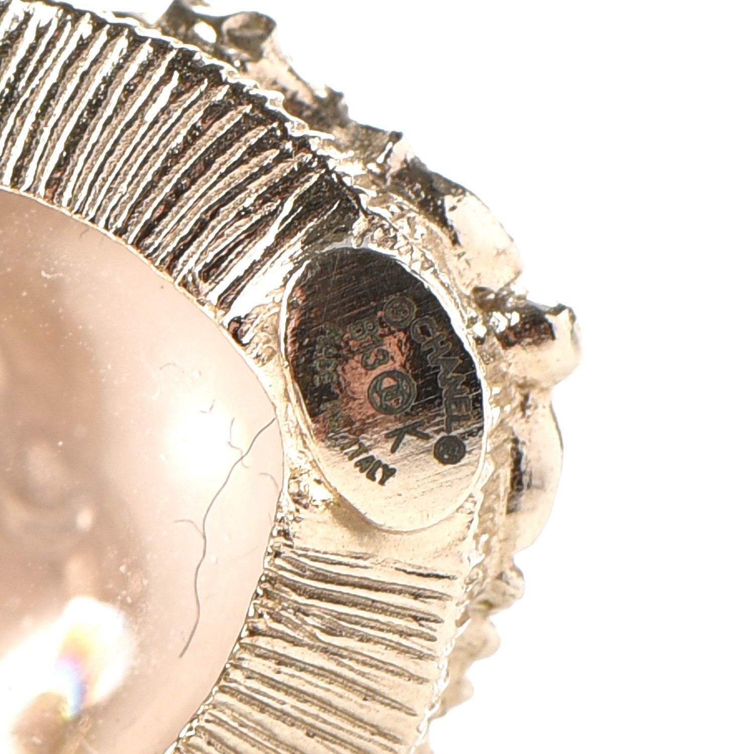 Chanel Gripoix CC Ring 7 Gold 4 of 5