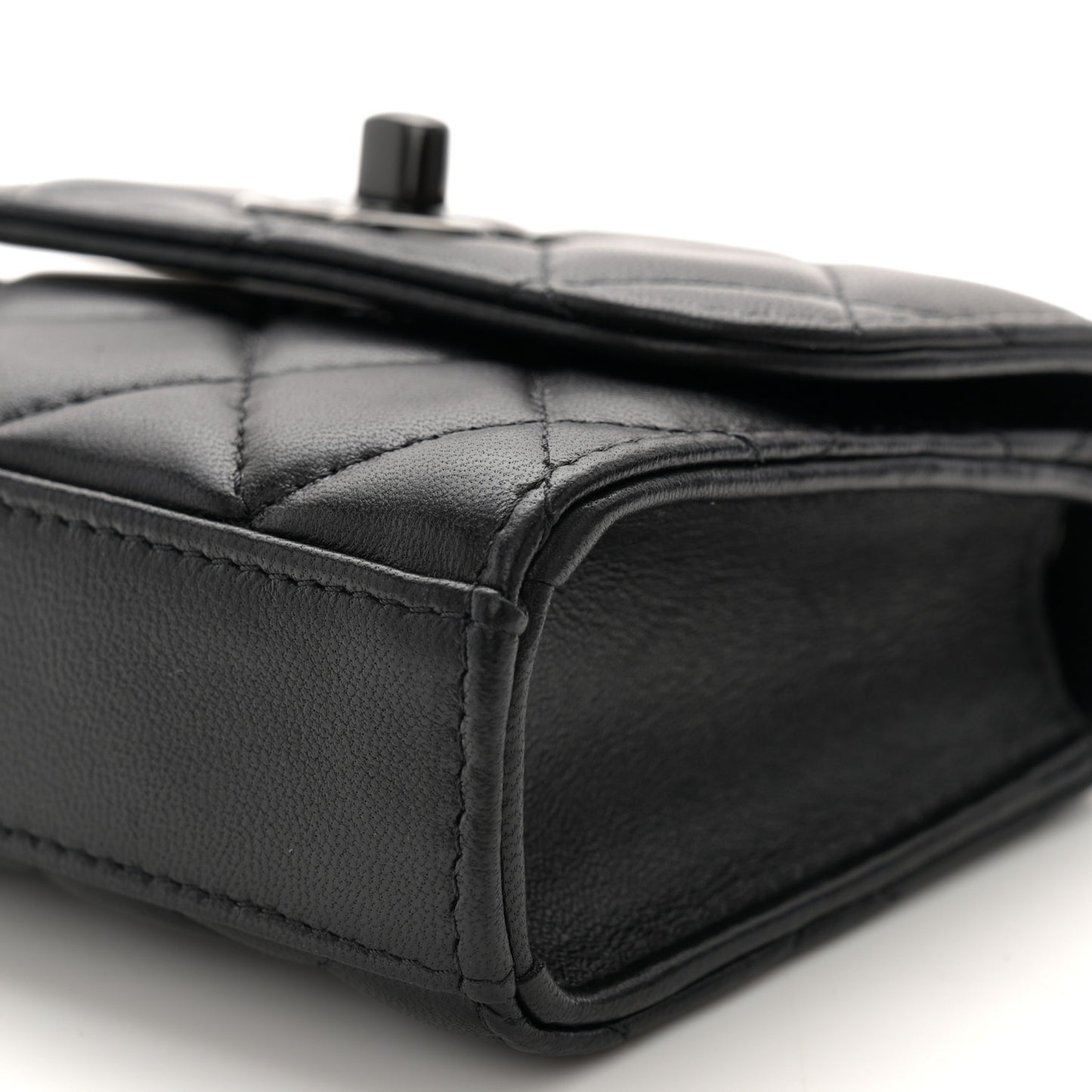 Lambskin Quilted Mini Trendy CC Clutch With Chain So Black