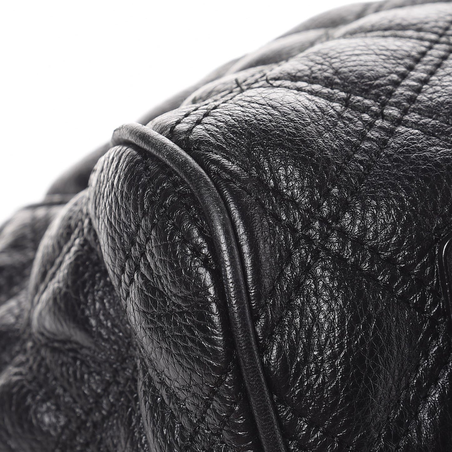 Calfskin Quilted Stam Black