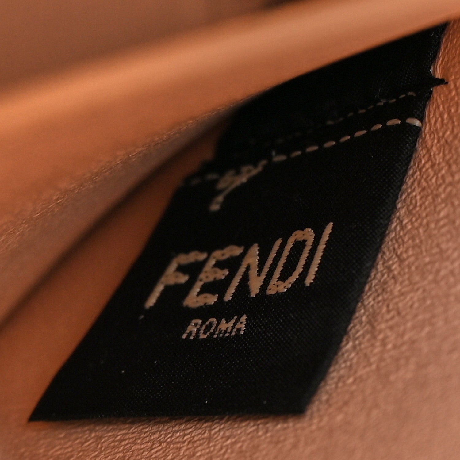 Fendi Vitello King Luxor Shiny Nappa Medium Peekaboo I SEE U East West Satchel White Light Rose 9 of 14