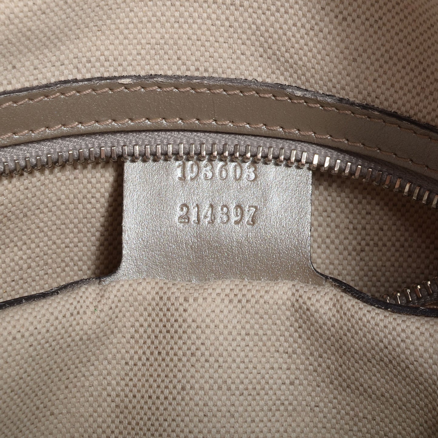 Imprime Monogram Medium Joy Boston Silver
