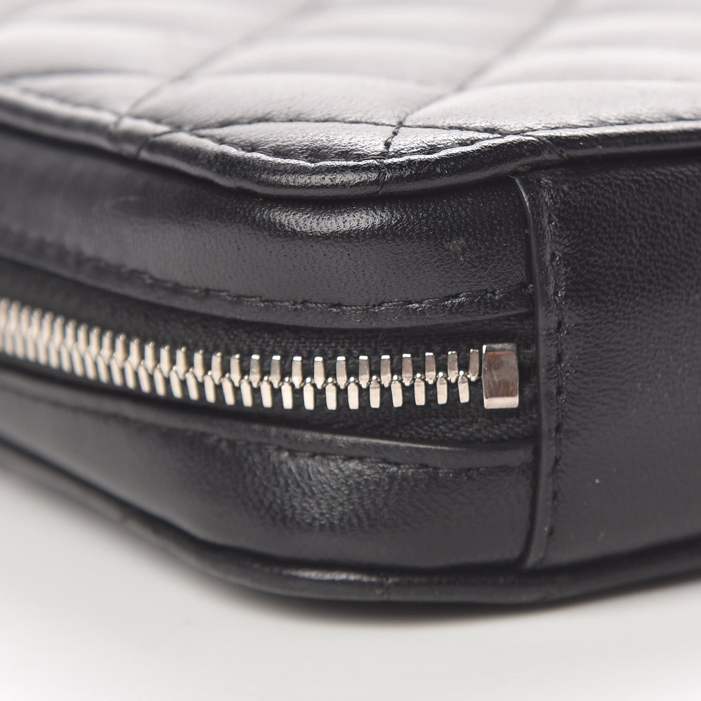 Lambskin Quilted Zip Phone Case Black