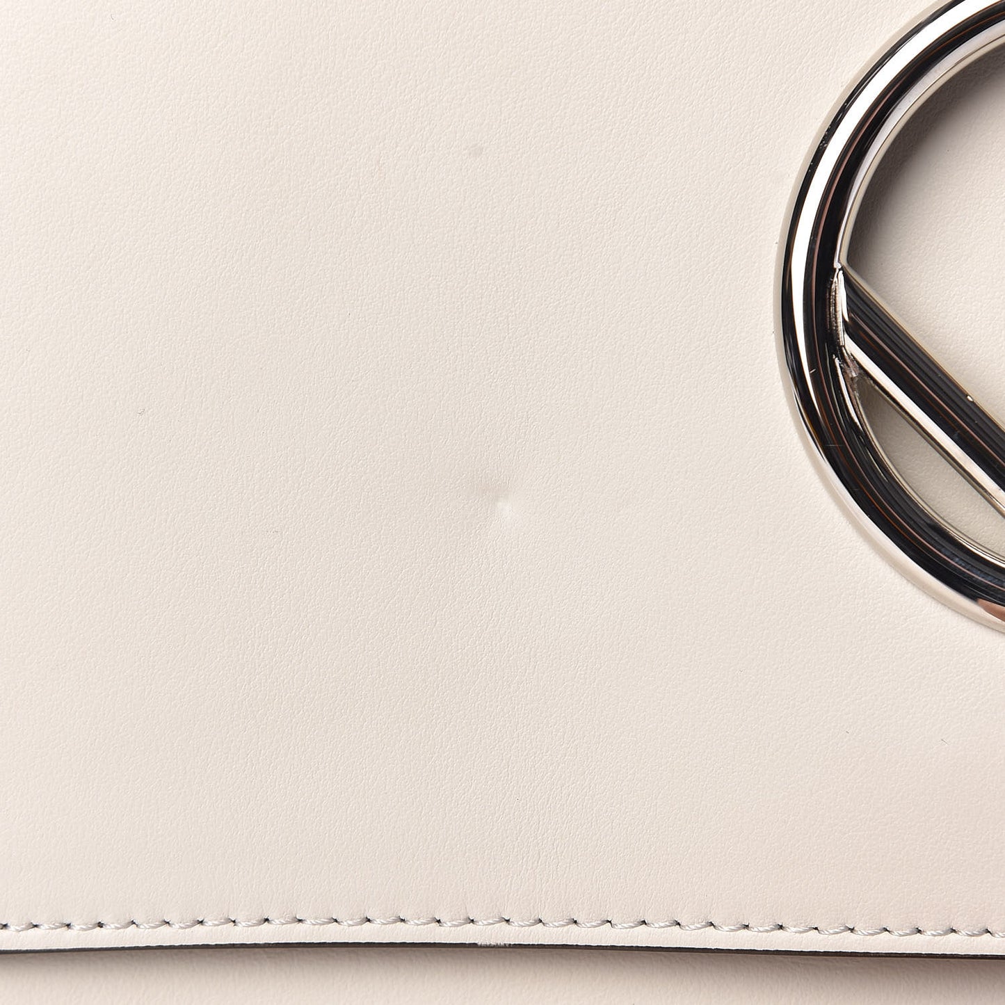 Vitello Century Opaco F is Fendi Kan I Shoulder Bag White Ice