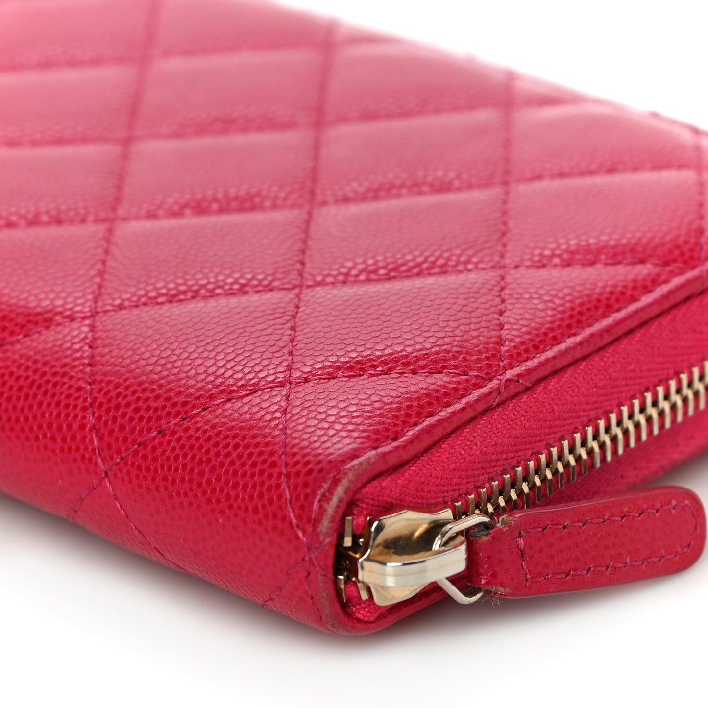 Caviar Quilted Reissue Zip Around Wallet Pink
