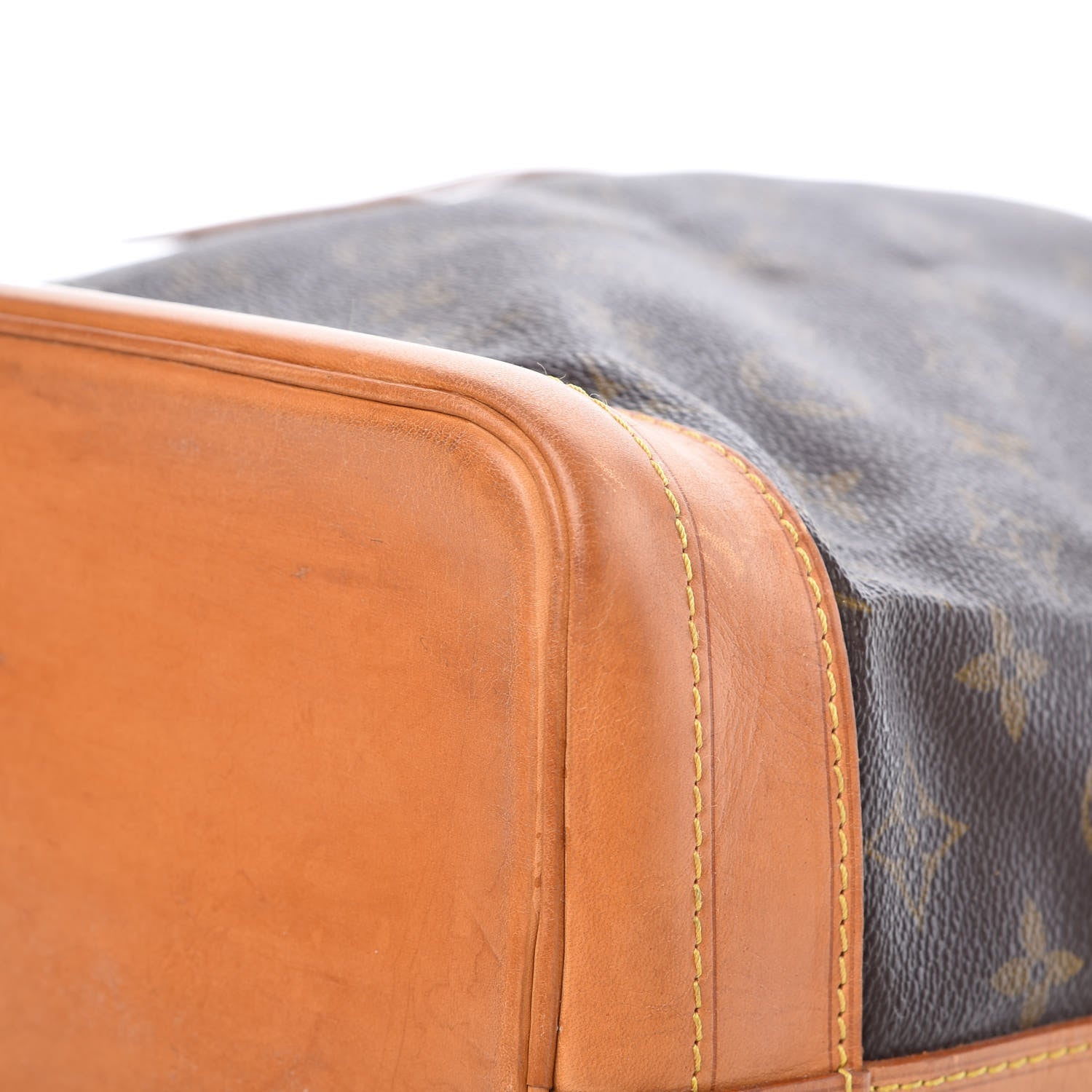Louis Vuitton Monogram Noe 24 of 25