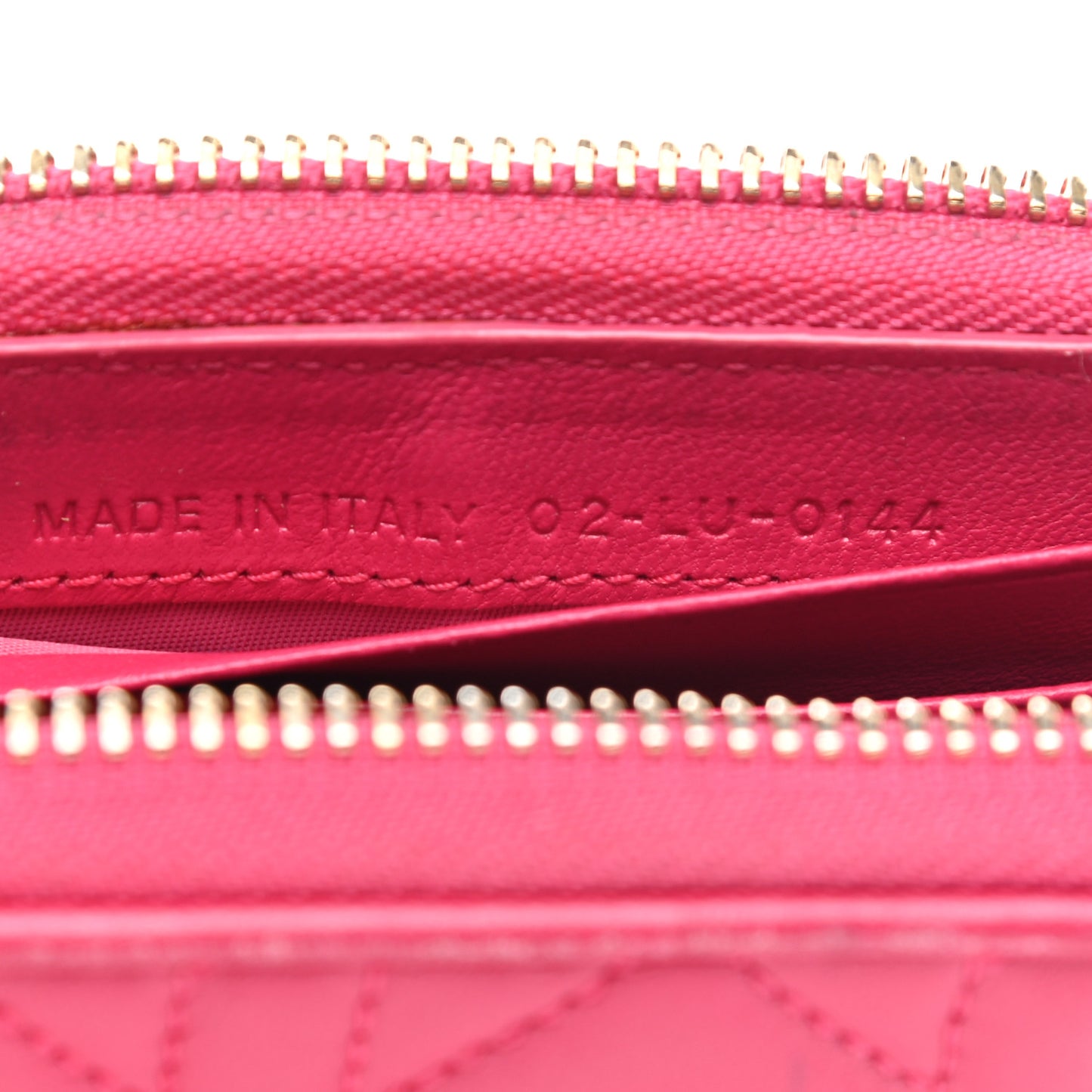 Lambskin Cannage Mini Lady Dior Zip Portemonnaie Fuchsia
