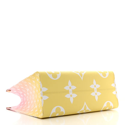 Louis Vuitton Monogram Giant By The Pool OnTheGo GM Light Pink 4 of 11
