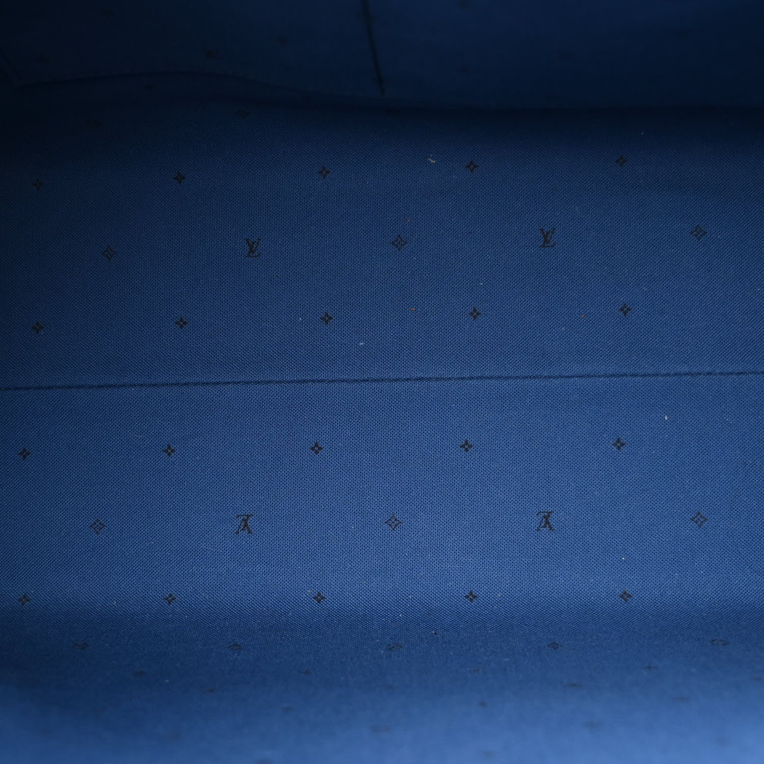 Louis Vuitton Monogram Escale Onthego GM Blue 5 of 11
