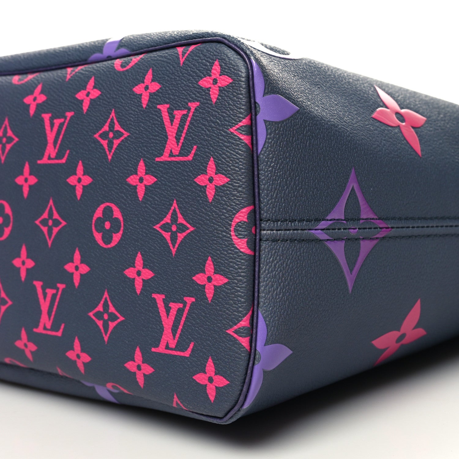 Louis Vuitton Monogram Giant Spring In The City Neverfull MM Midnight Fuchsia 11 of 11
