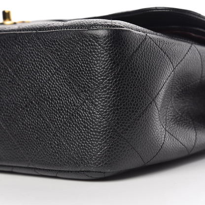Chanel Caviar Quilted Jumbo Double Flap Black 14 of 17