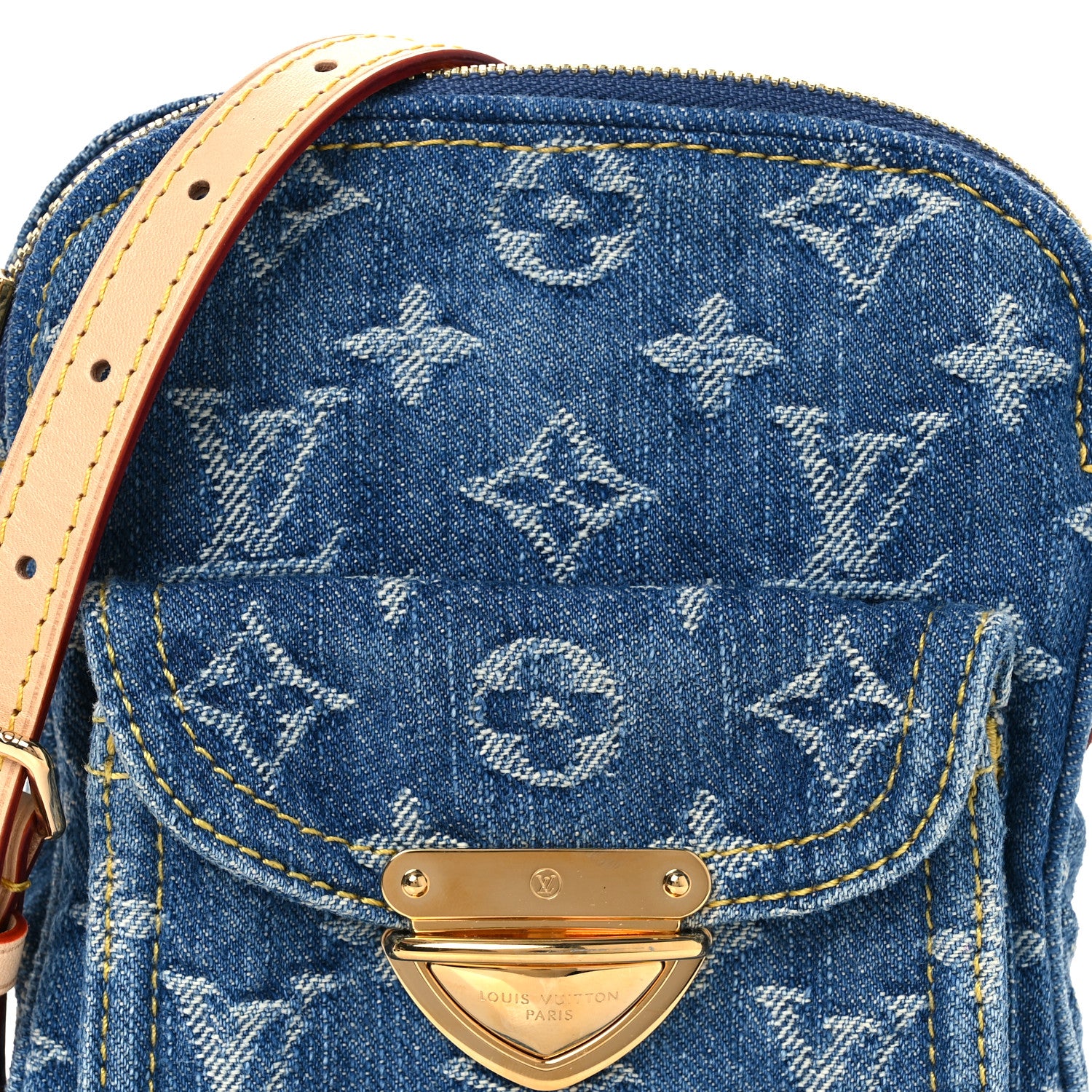 Louis Vuitton Denim Fairfax Pochette Blue 7 of 9