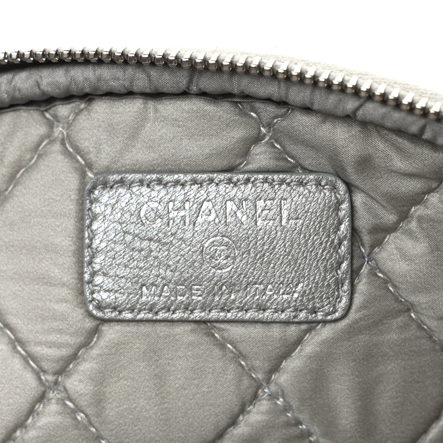 Chanel Metallic Lambskin Quilted Reissue Cosmetic Case Silver 5 of 8