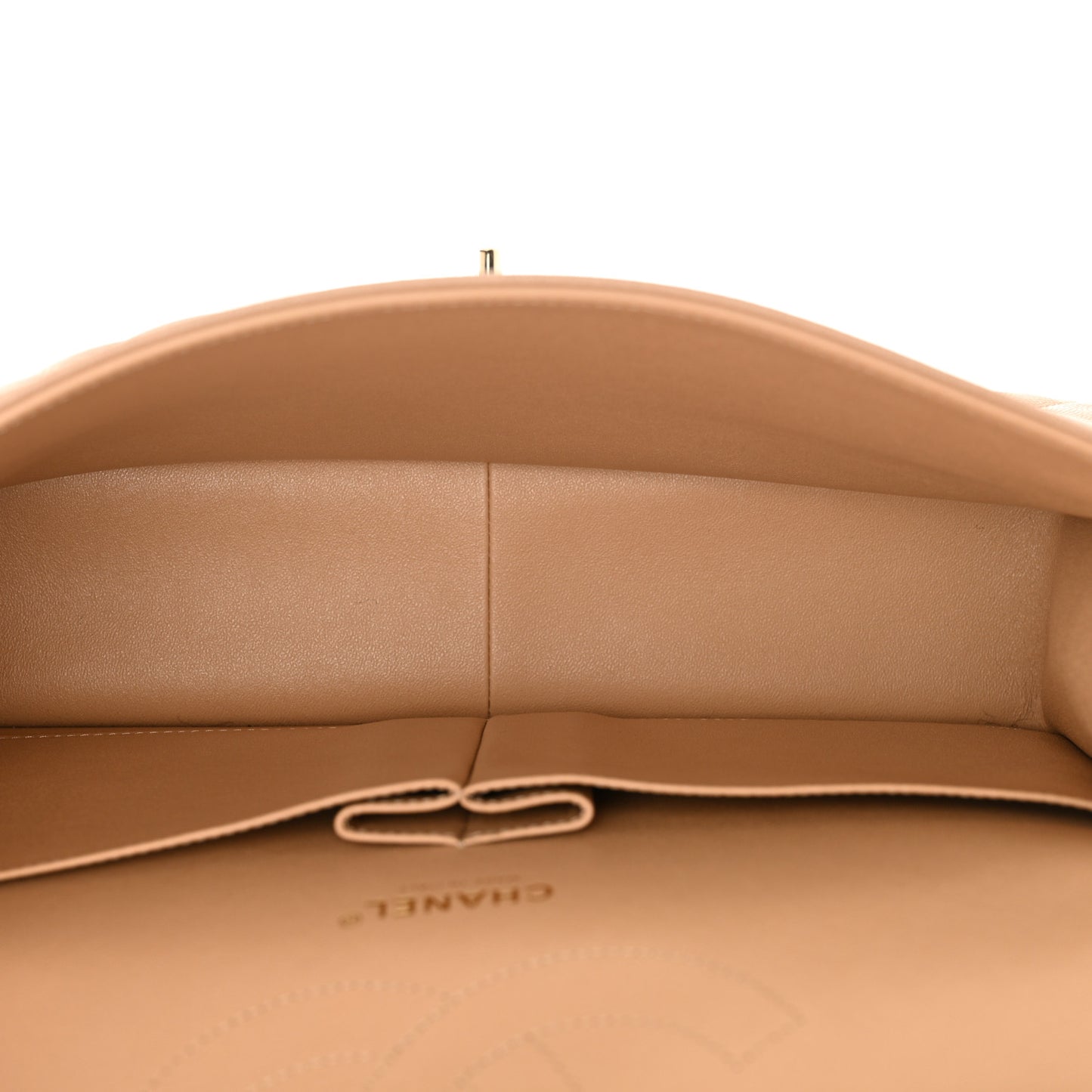 Caviar Quilted Jumbo Double Flap Beige Clair