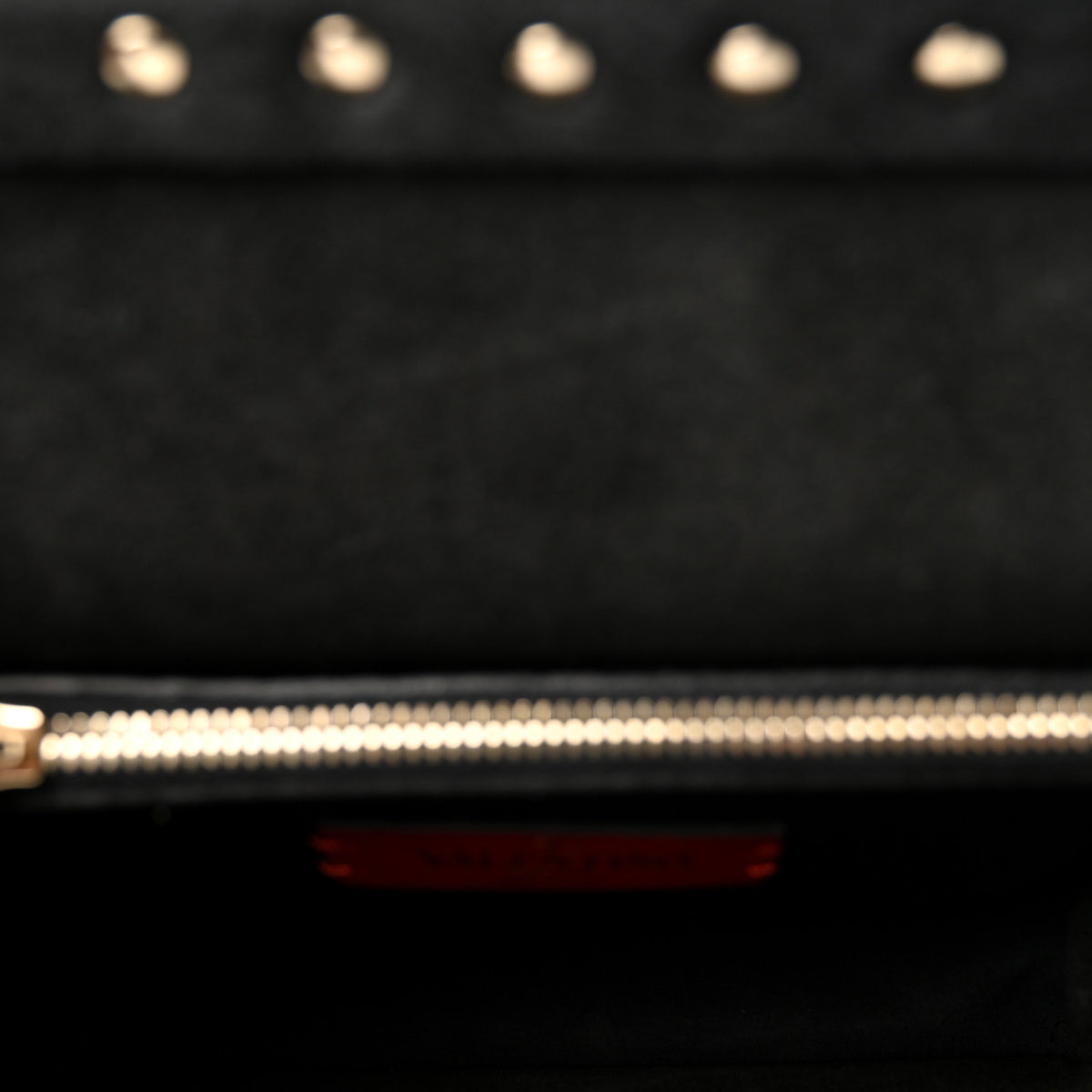 Vitello Rockstud Side Slip Crossbody Black
