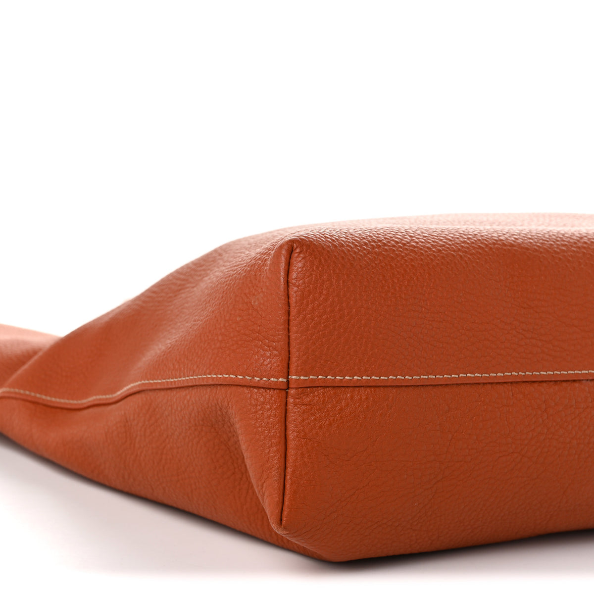 Vitello Daino Shopping Tote Rame