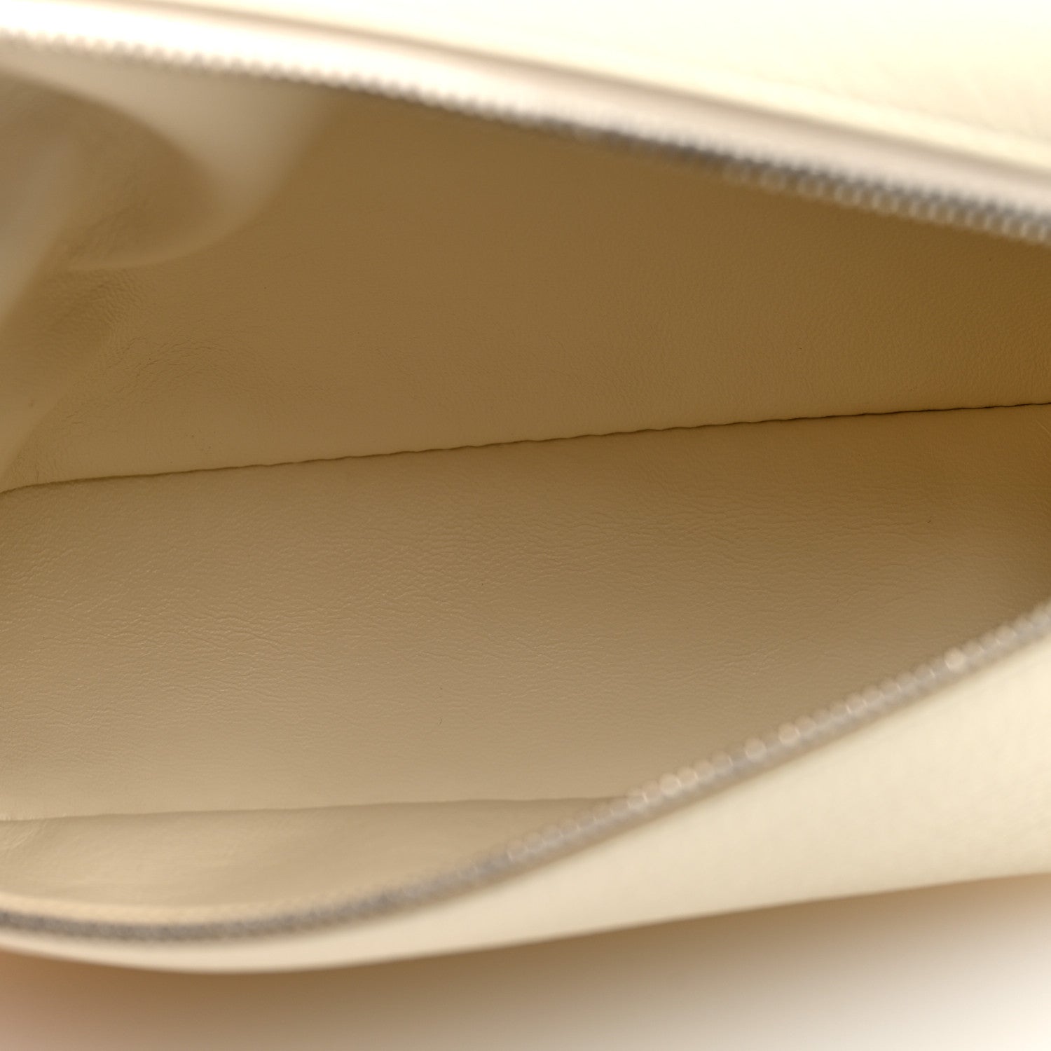 Loro Piana Grained Calfskin L19 Extra Pocket Pouch Whisper White 5 of 10