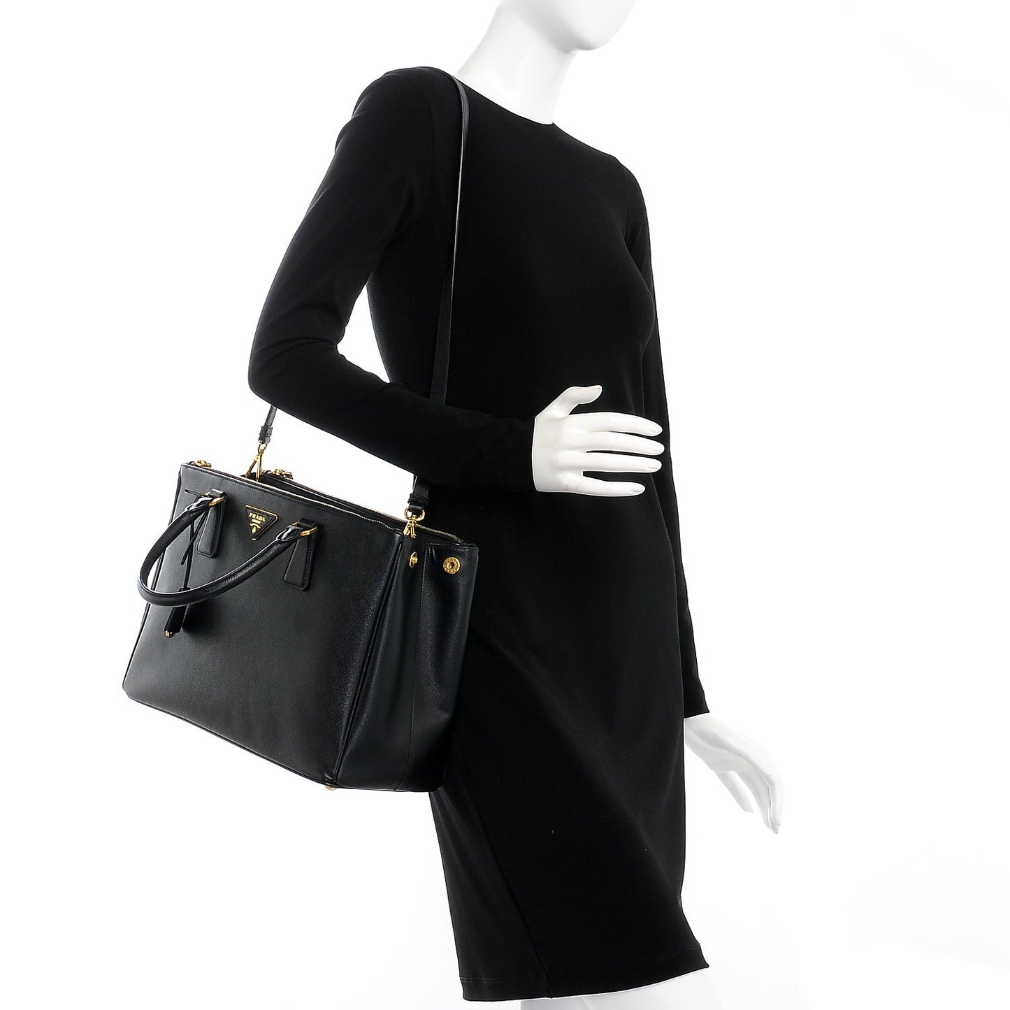 Saffiano Medium Galleria Double Zip Tote Black