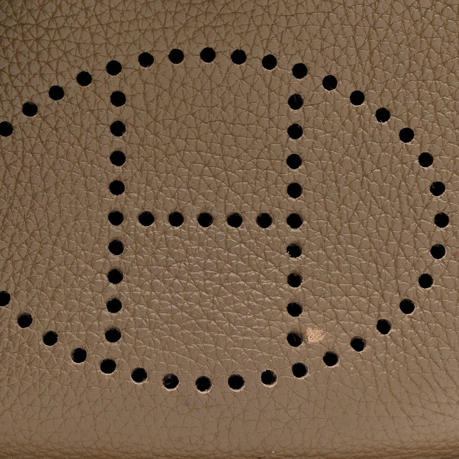 Hermes Taurillon Clemence Evelyne TPM Etoupe 13 of 14