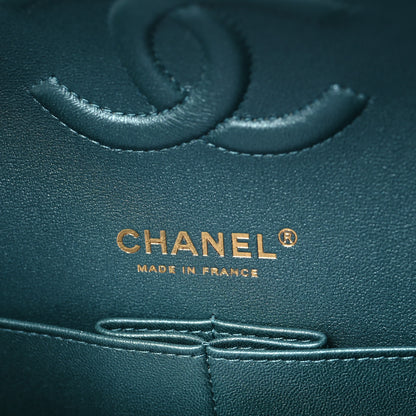 Chanel Iridescent Caviar Quilted Medium Double Flap Green 6 of 10