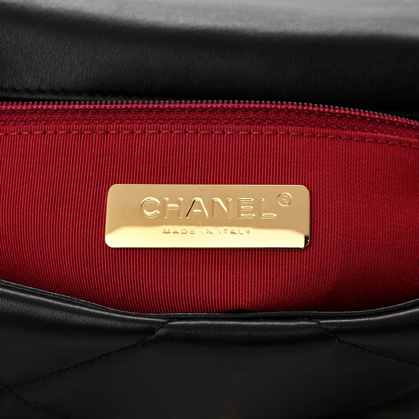 Lambskin Quilted Medium Chanel 19 Flap Black
