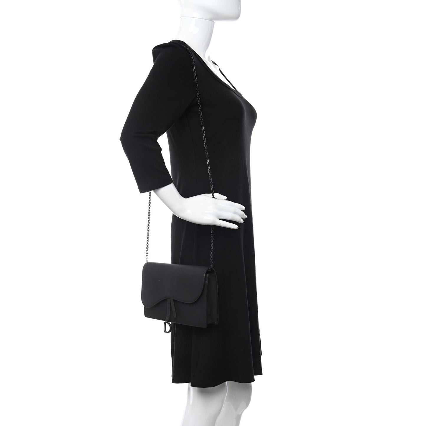 Ultra Matte Calfskin Saddle Chain Pouch Black