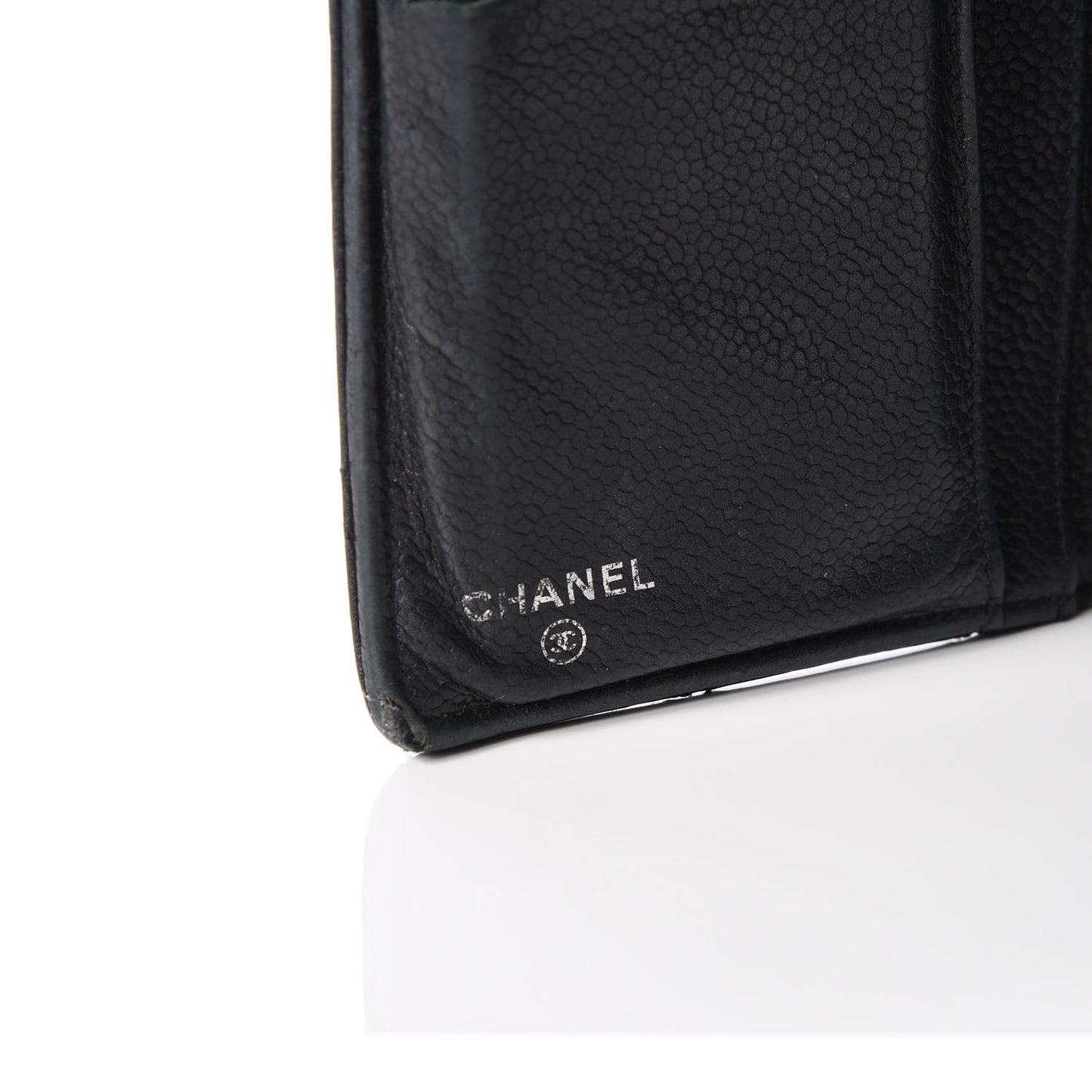Caviar Calfskin Quilted Yen Wallet Black