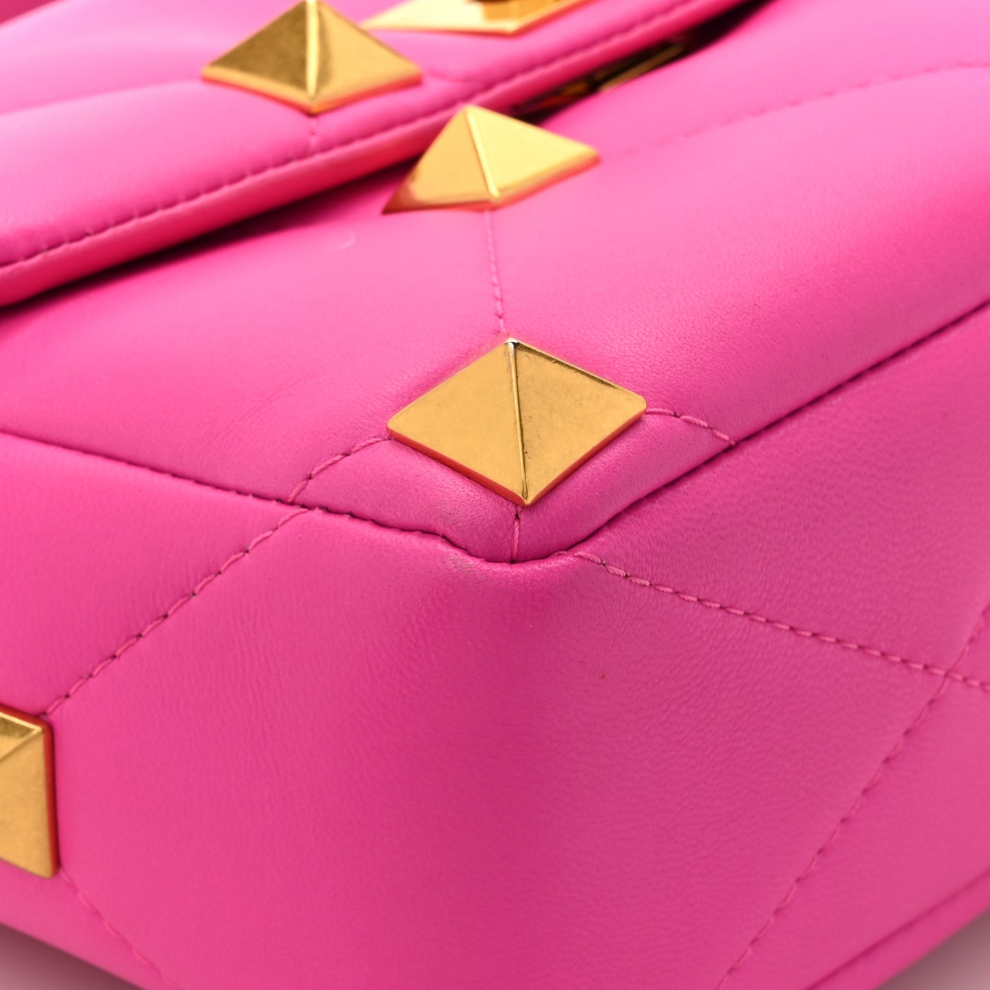 Nappa Large Roman Stud Shoulder Bag Pink PP