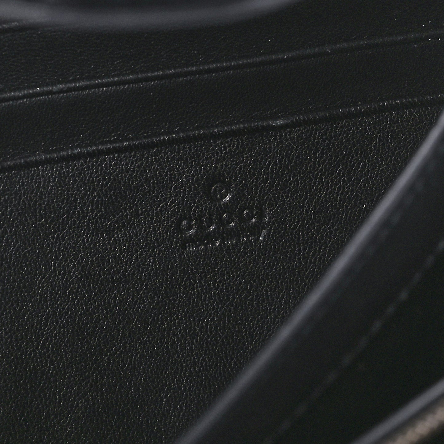 Velvet Matelasse GG Marmont Chain Wallet Black