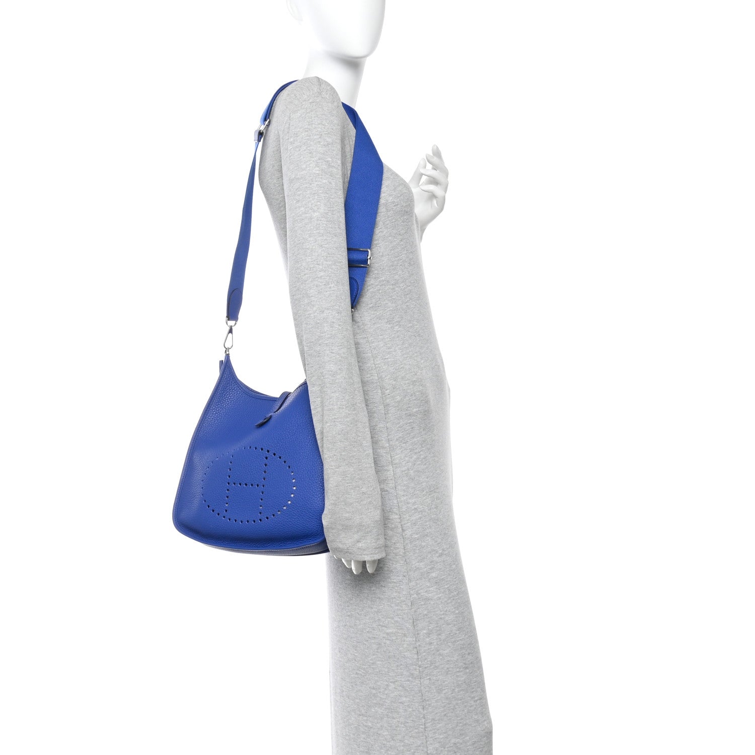 Hermes Taurillon Clemence Evelyne III PM Bleu Royal 2 of 10