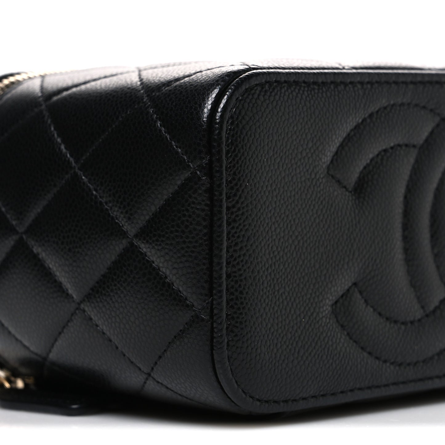 Caviar Quilted Small Vanity Case With Chain Black