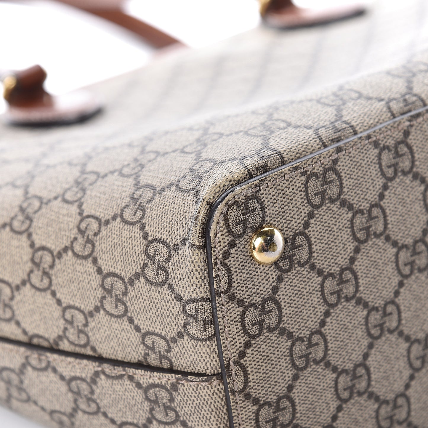 GG Supreme Monogram Medium Zippered Bucket Tote Beige Tuscany