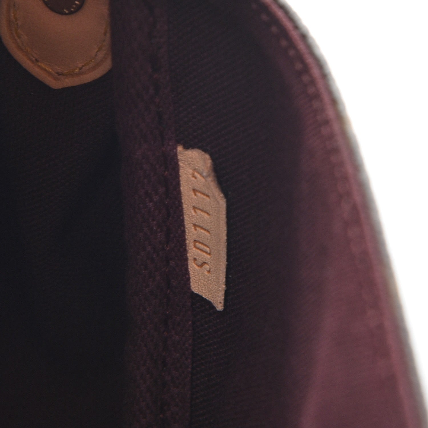 Louis Vuitton Monogram Favorite MM 8 of 9